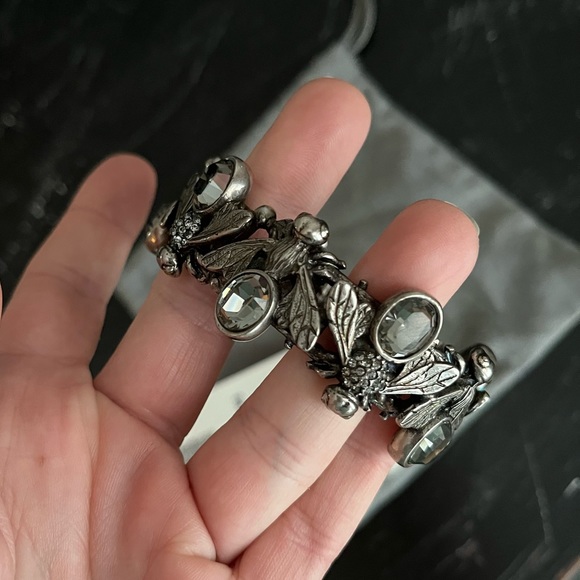 Alexander McQueen Bee Bracelet - Picture 10 of 17